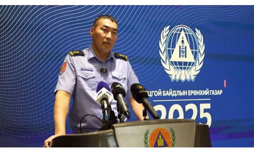 Онцгой байдлын 300 гаруй алба хаагч ой, хээрийн түймэртэй тэмцэж байна